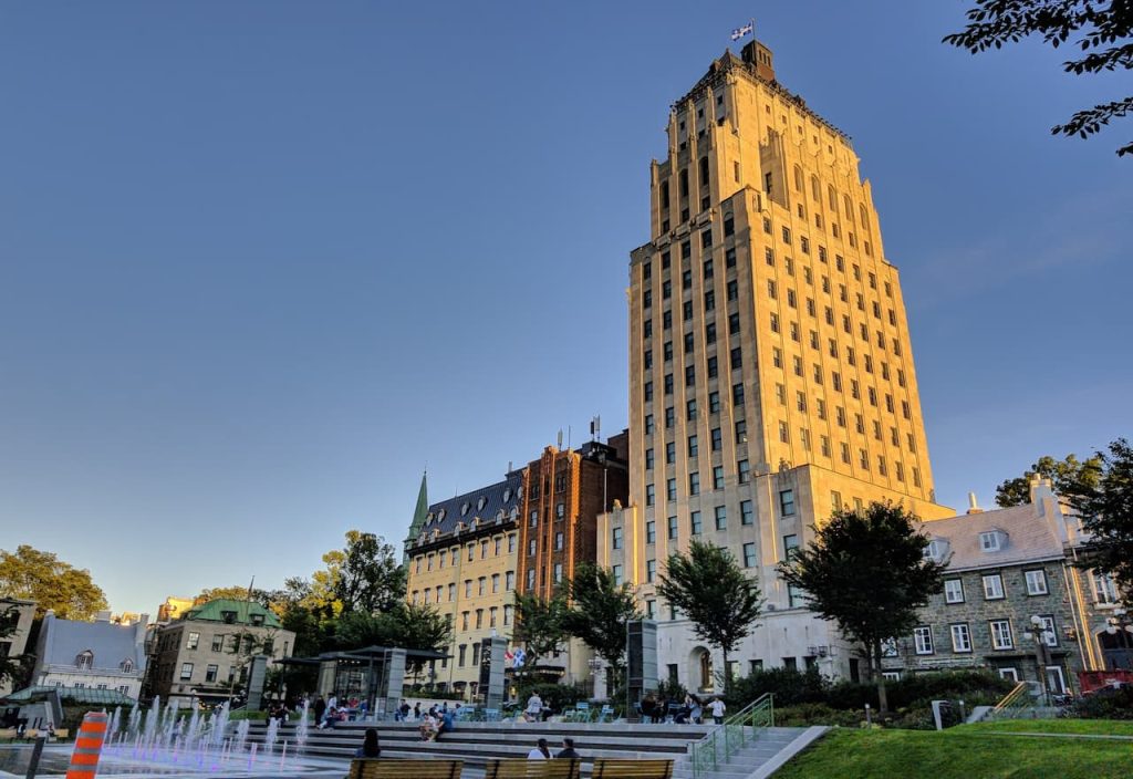 Thumbnail-For- Le Jardin du Vieux‑Limoilou-By-Money 911