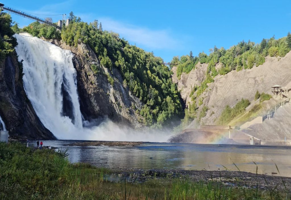 Thumbnail-For-Montmorency Falls-For-Money 911