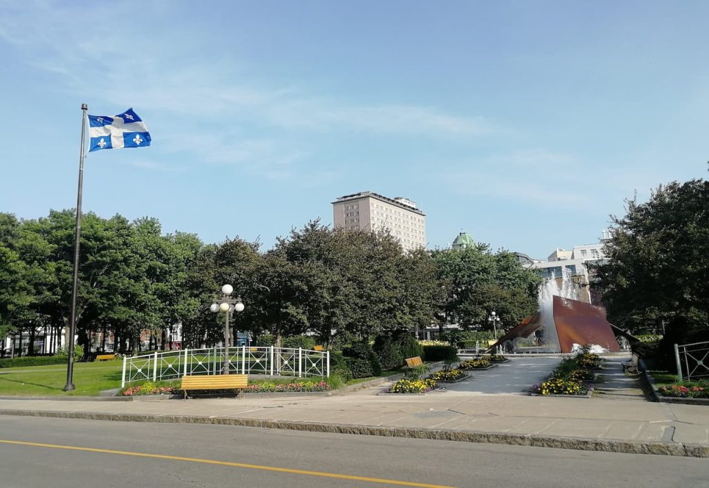 Thumbnail-For-Place Jean-Pelletier-Quebec City-For-Money 911